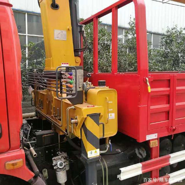 張家界眾誠機械設備租賃有限公司,吊車出租,張家界高空作業車出租 張家界眾誠機械設備租賃有限公司,吊車出租,張家界高空作業車出租